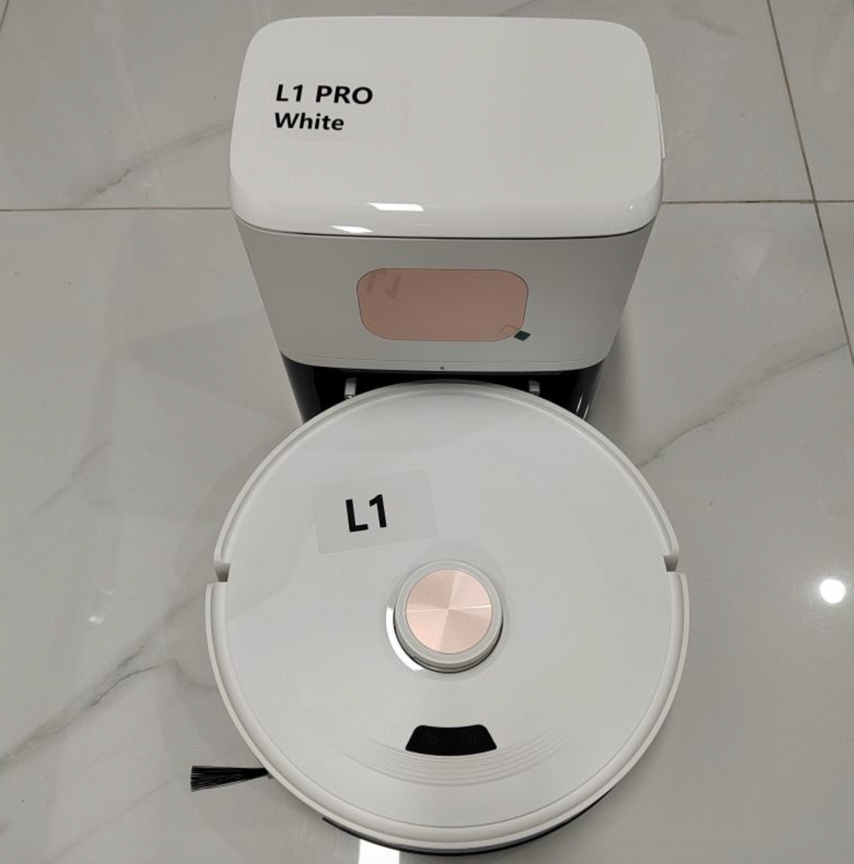Smart Robotic Vacuum Cleaner